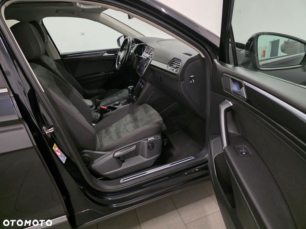 Volkswagen Tiguan Allspace 2.0 TDI SCR 4Motion DSG Highline - 32