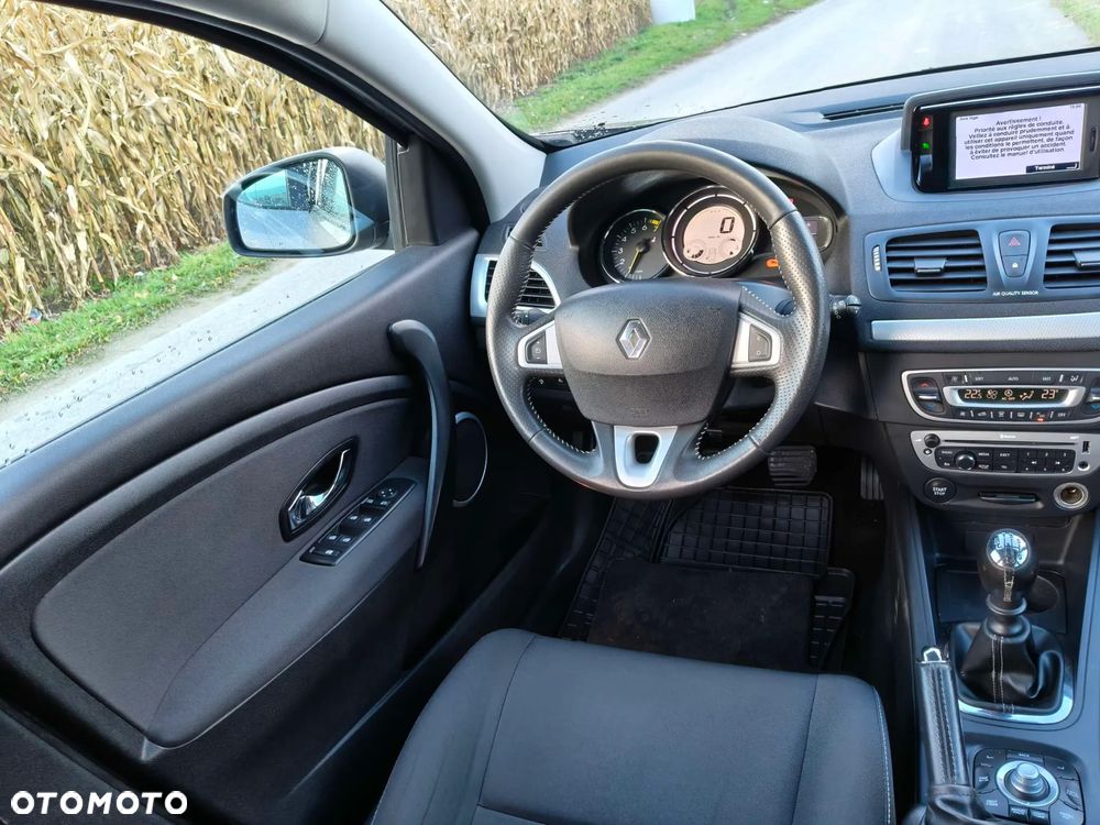 Renault Megane ENERGY TCe 115 Start & Stop Authentique - 11