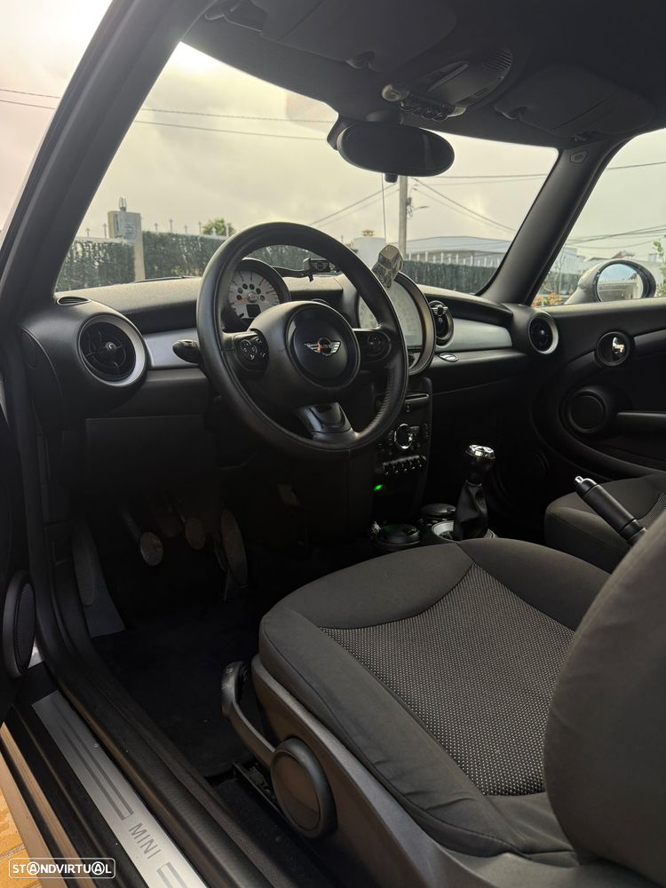 MINI Clubman One D - 7