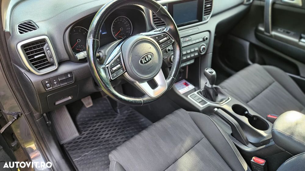 Kia Sportage 1.6 GDI 6MT 4x2 Plus - 37
