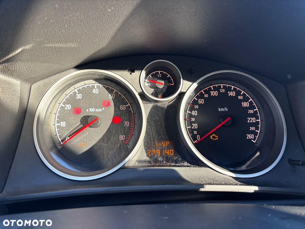 Opel Astra 1.4 - 17