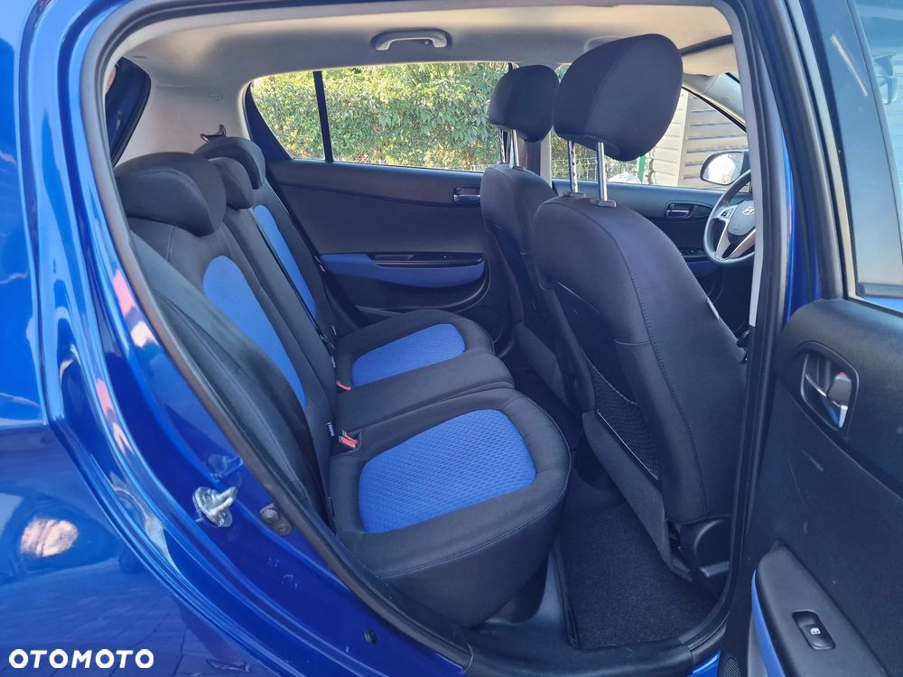 Hyundai i20 1.4 Comfort EU5 - 19