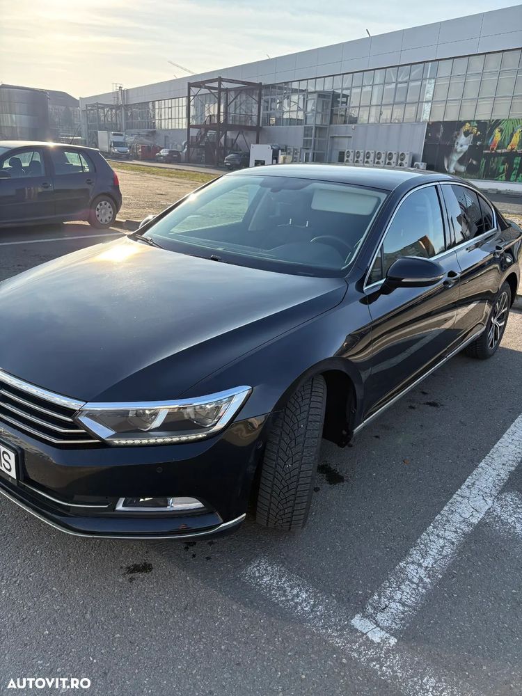 Volkswagen Passat - 2