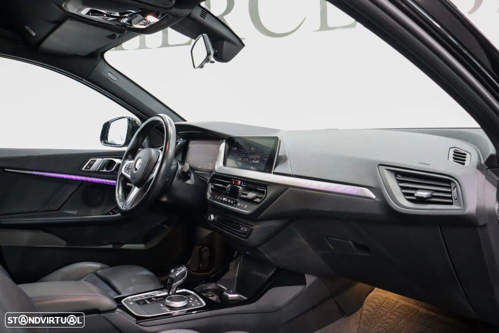 BMW 116 d Pack Desportivo M Auto - 23