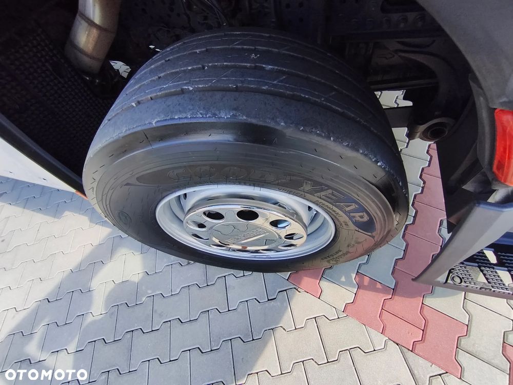 Mercedes-Benz ANTOS 25.40 - 11