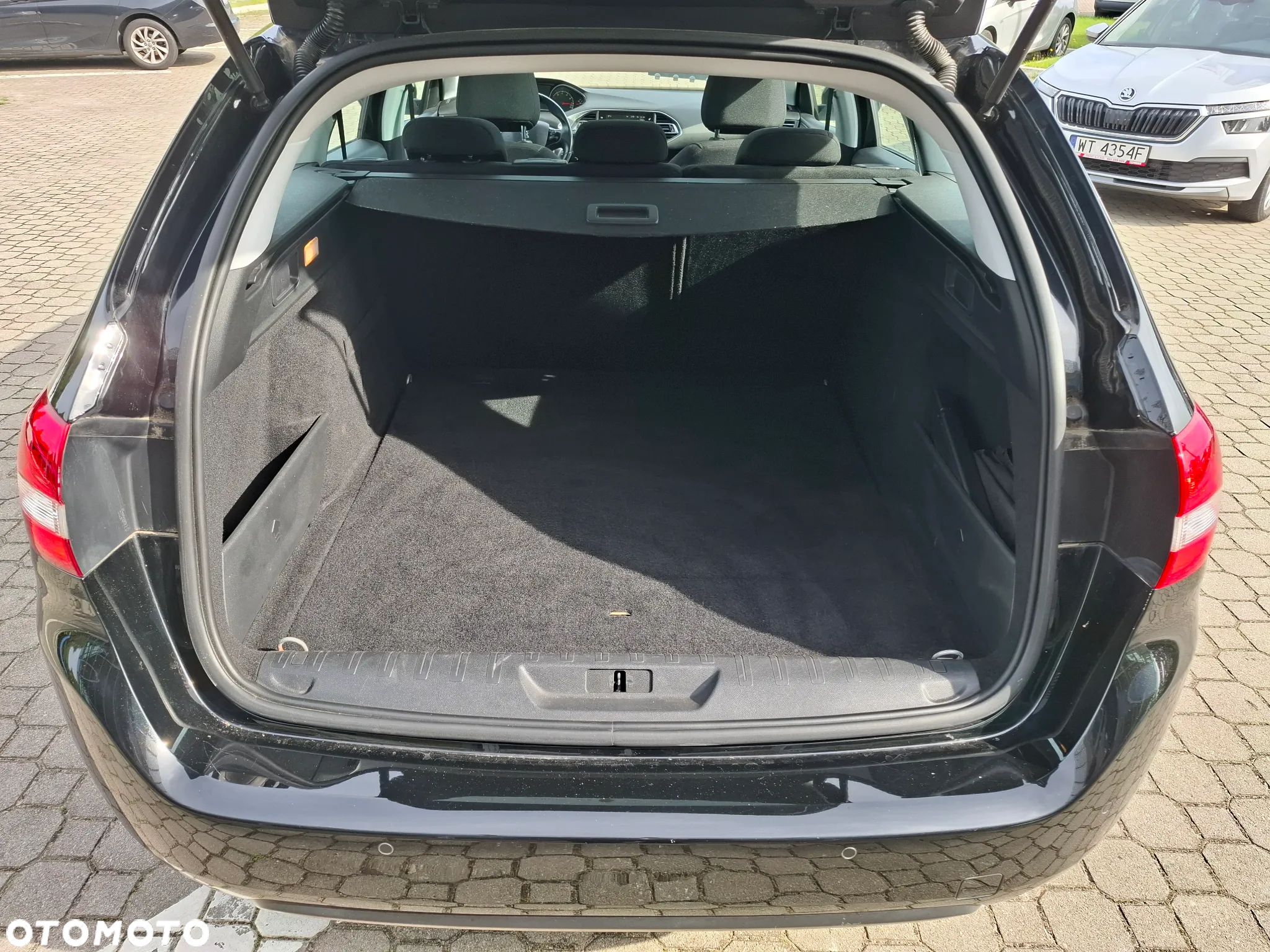 Peugeot 308 SW 1.2 PureTech Active S&S - 8