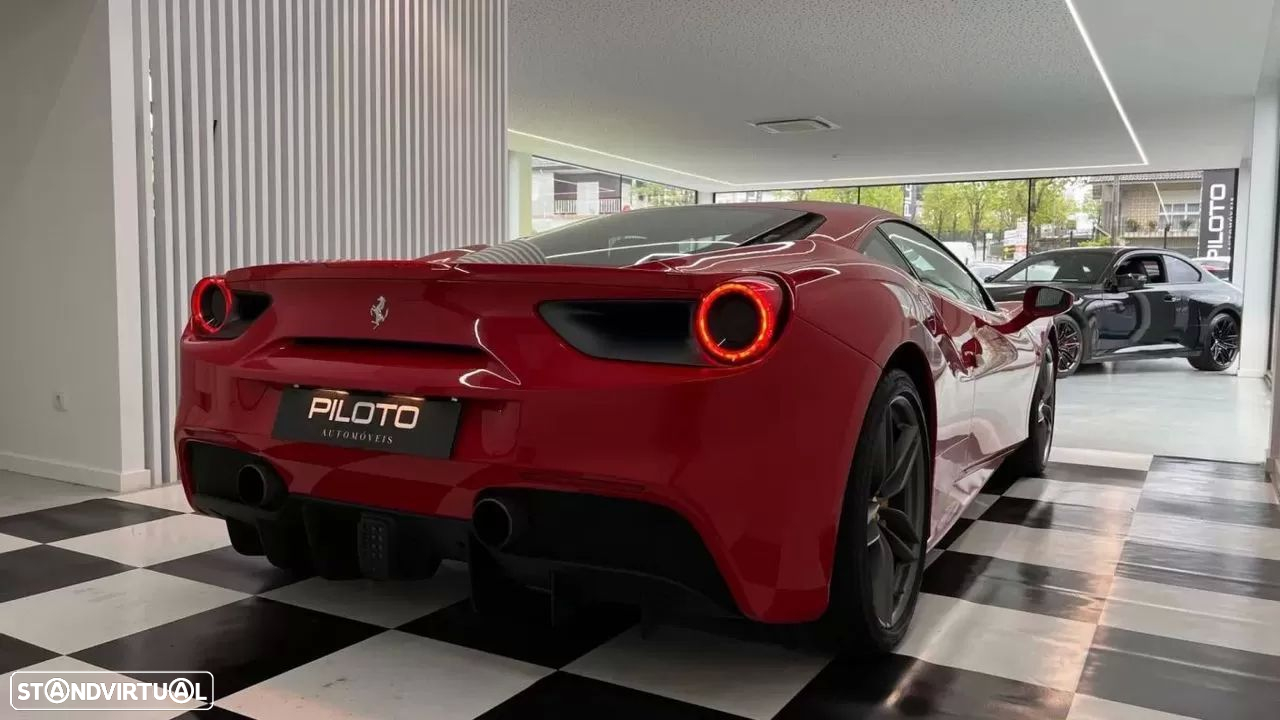 Ferrari 488 GTB - 9