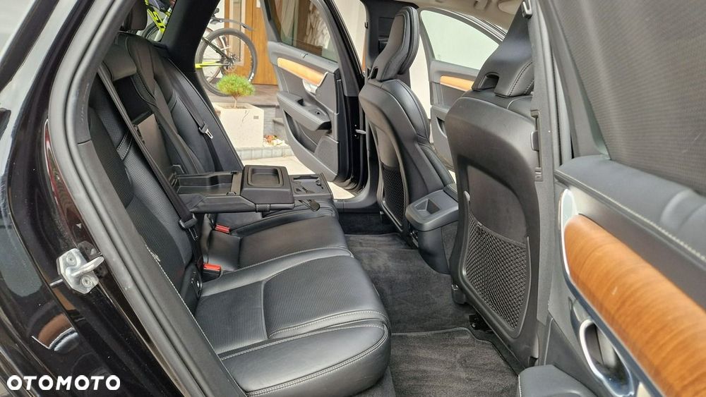 Volvo V90 - 25