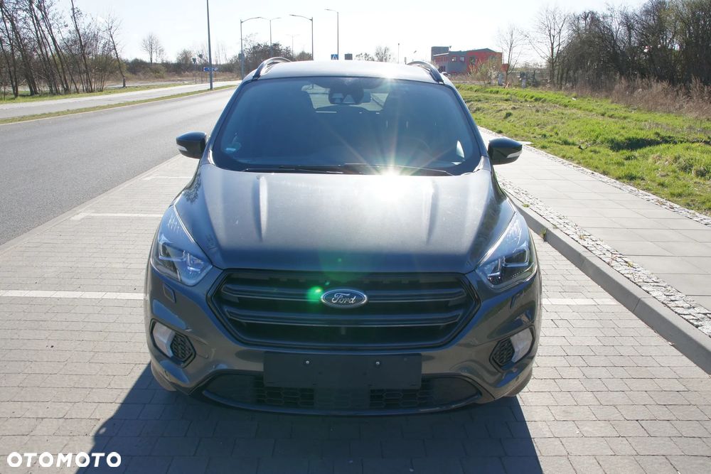 Ford Kuga 1.5 EcoBoost 4x4 ST-Line - 38