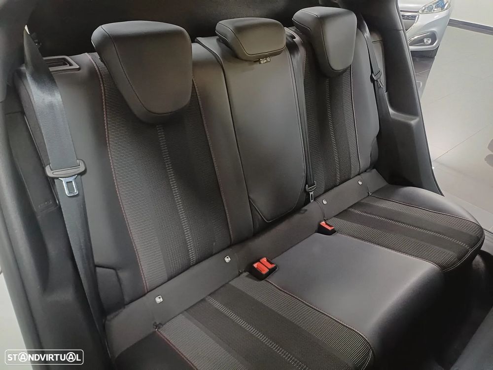 Opel Mokka 1.2 DI Turbo Auto GS Line - 23