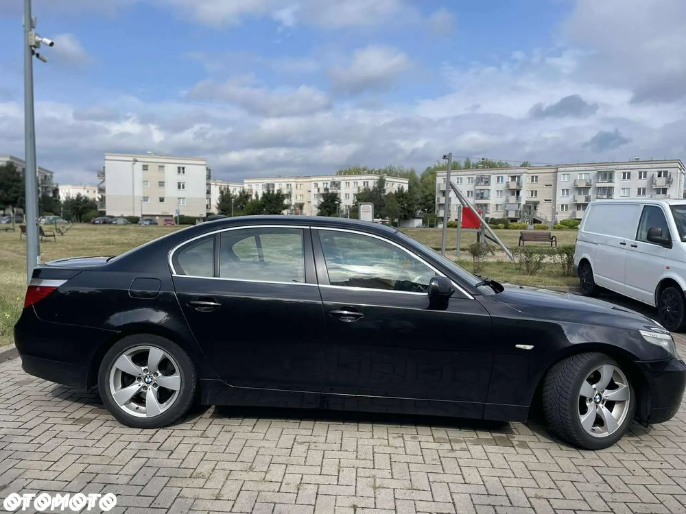 BMW Seria 5 520d - 3