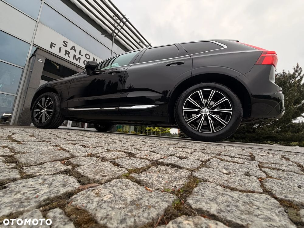 Volvo XC 60 D4 AWD Geartronic RDesign - 19