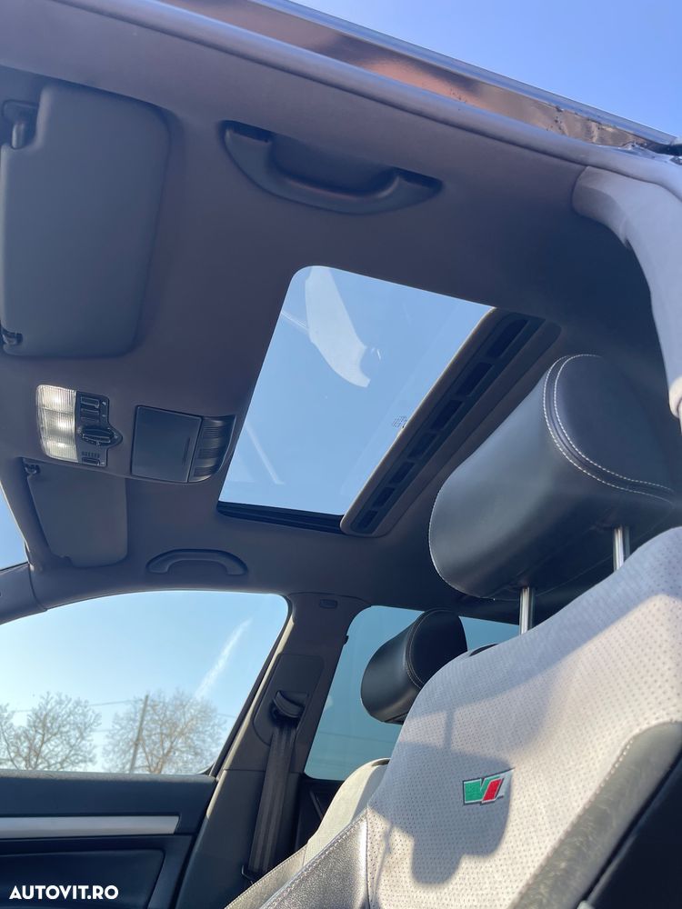 Skoda Octavia 2.0 TSI RS - 11