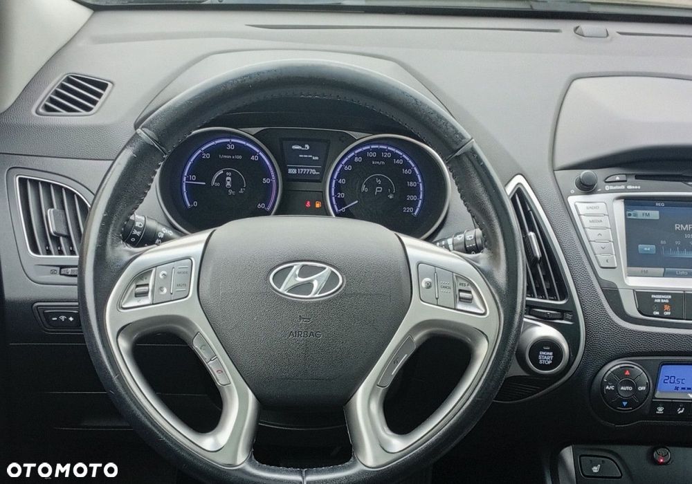 Hyundai ix35 - 28