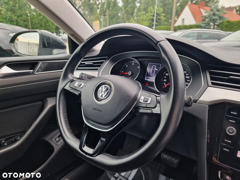 Volkswagen Arteon 2.0 TDI SCR DSG Elegance - 30