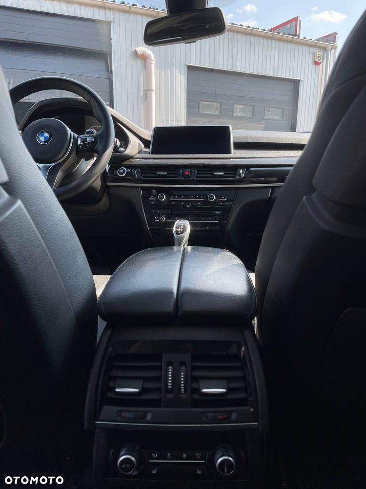BMW X5 xDrive30d - 23