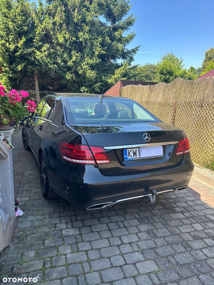 Mercedes-Benz Klasa E 200 CDI DPF BlueEFFICIENCY 7G-TRONIC - 7