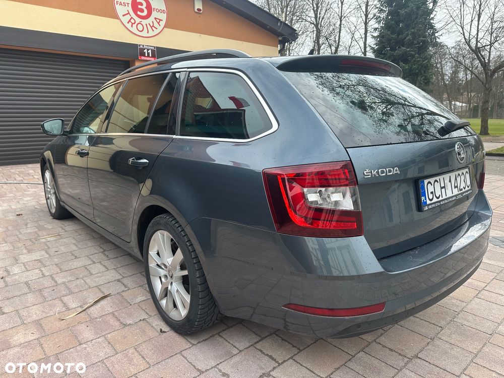 Skoda Octavia 2.0 TDI DSG Style - 4