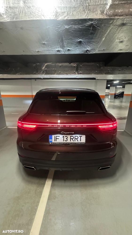Porsche Cayenne Standard - 5