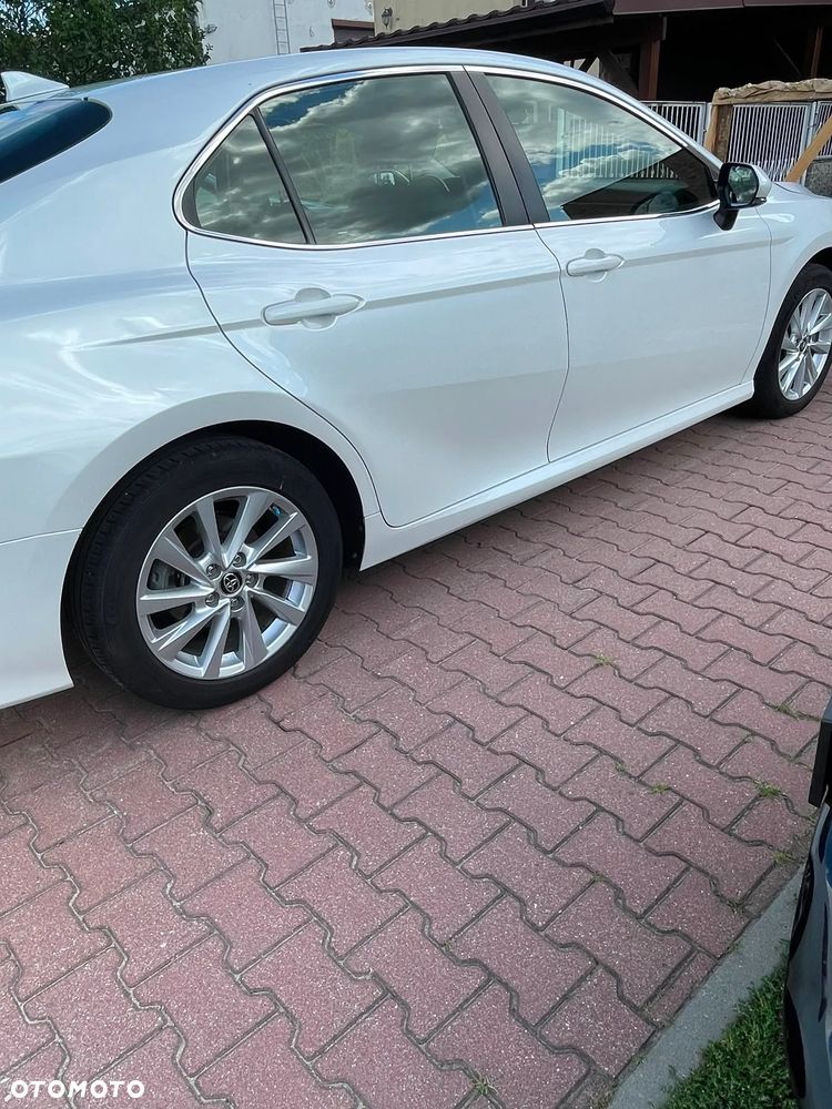 Toyota Camry 2.5 Hybrid Comfort CVT - 5