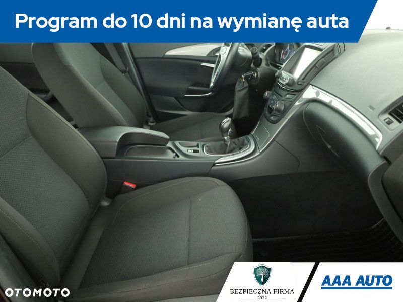 Opel Insignia - 9