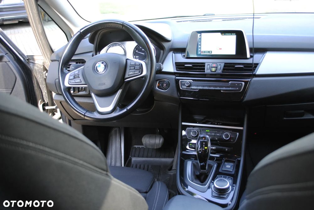 BMW Seria 2 218d Gran Tourer M Sport - 21