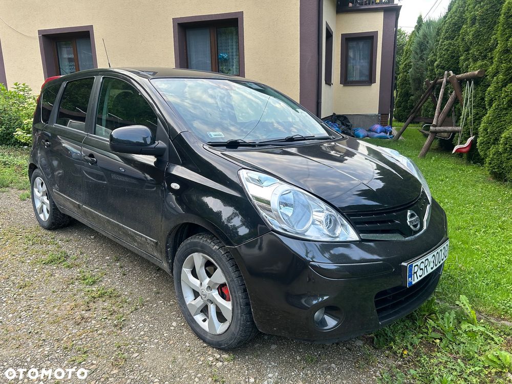 Nissan Note 1.6 Tekna - 1