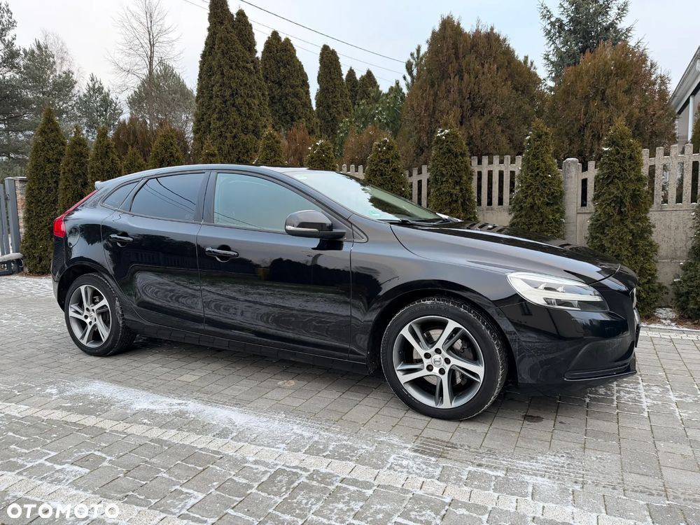 Volvo V40 D3 Drive-E Ocean Race - 15