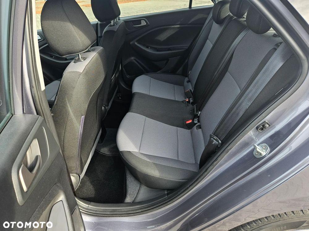 Hyundai i20 1.2 BlueDrive Comfort - 7