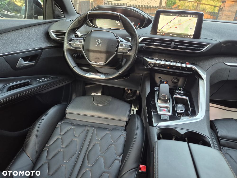 Peugeot 3008 - 25