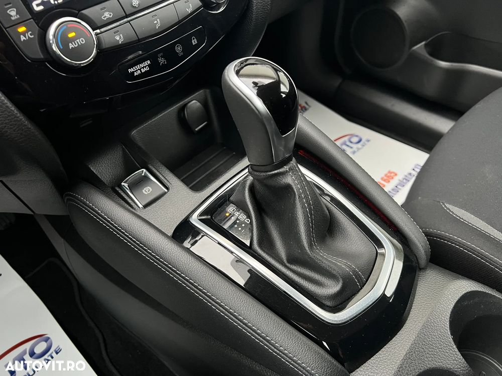 Nissan Qashqai - 10