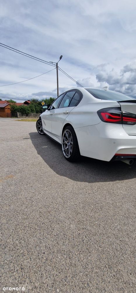 BMW Seria 3 - 12