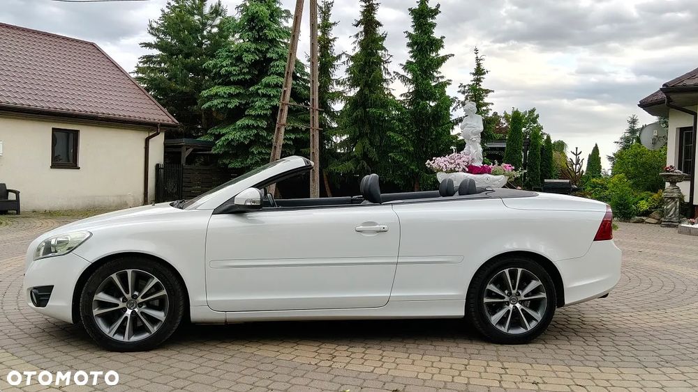 Volvo C70 D4 Momentum - 5
