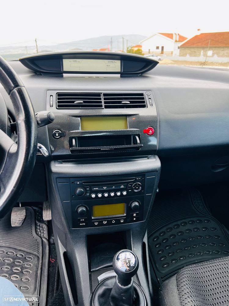 Citroën C4 - 13