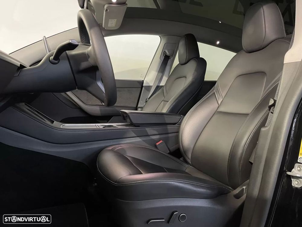 Tesla Model Y Long Range Tração Integral - 15
