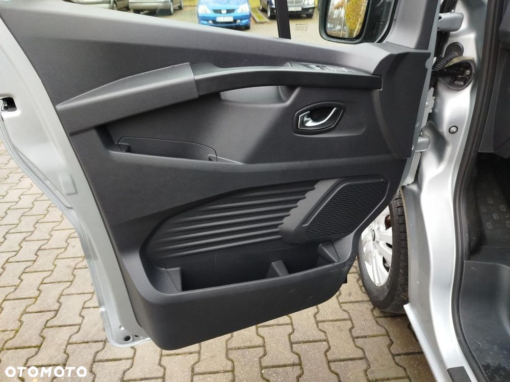 Nissan Primastar L1H1 2,8 Tekna - 10