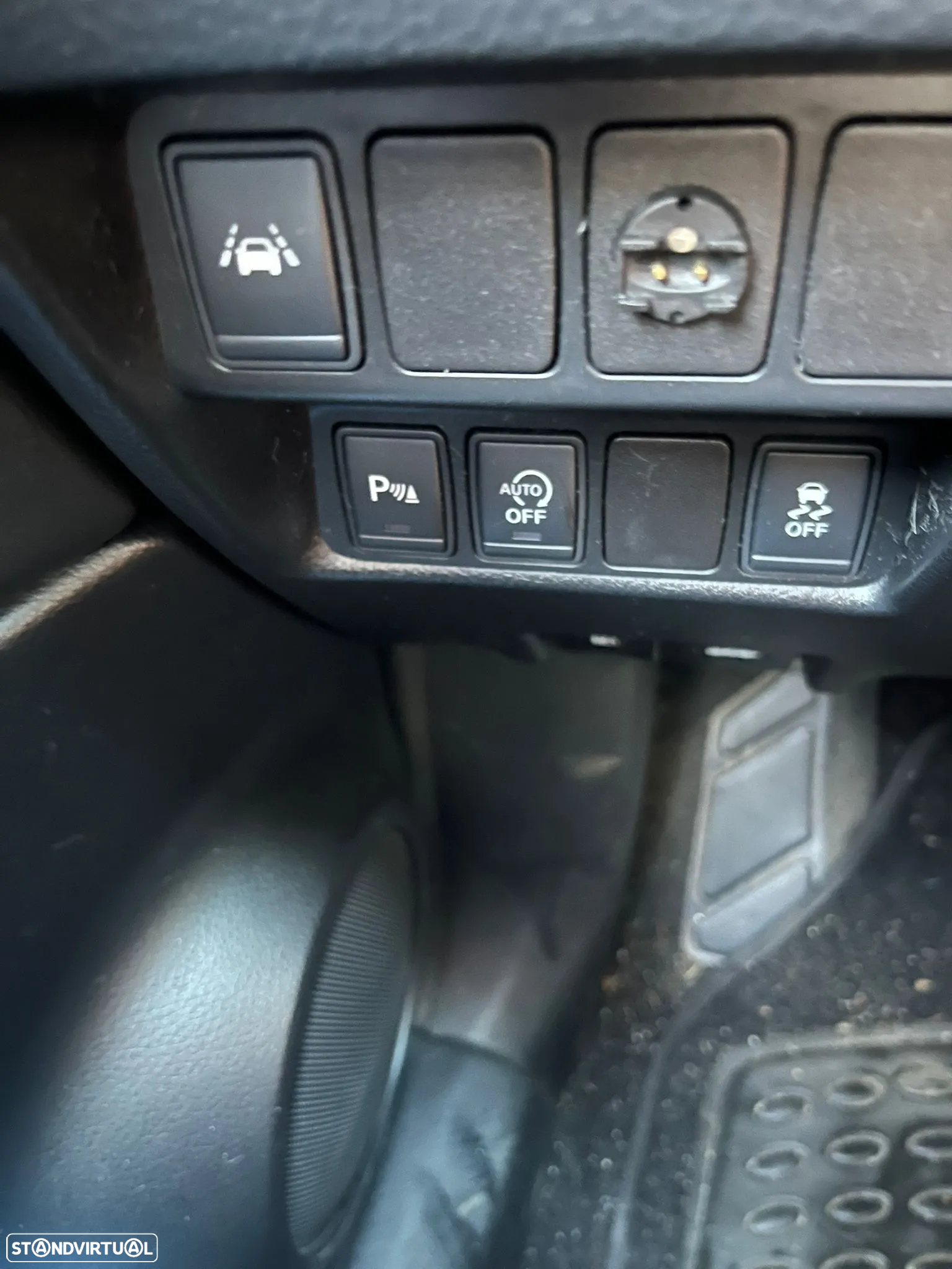Nissan Qashqai 1.6 dCi Tekna Premium Pele S P.Preta - 8