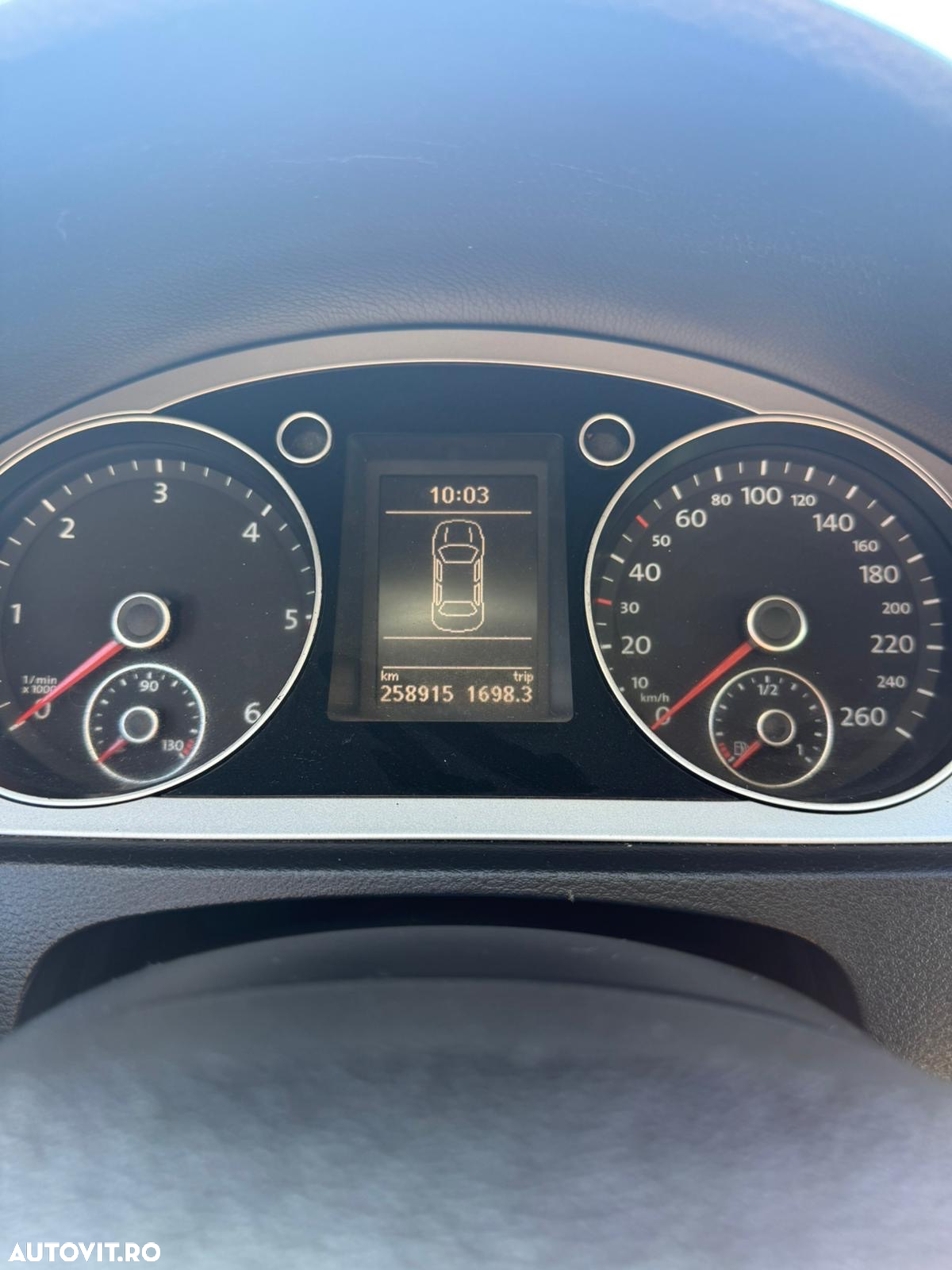 Volkswagen Passat Variant 2.0 TDI DPF DSG Comfortline - 2