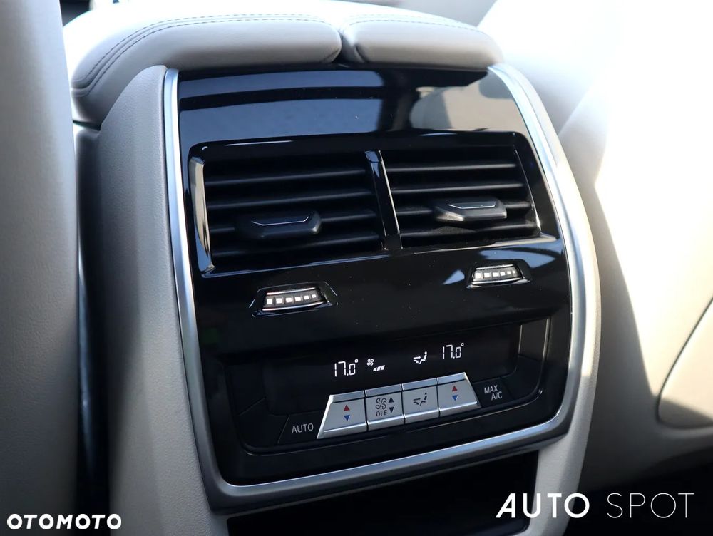 BMW X6 xDrive40d - 39