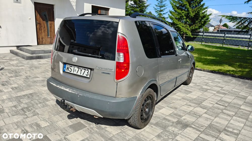 Skoda Roomster 1.9 TDI Scout - 10