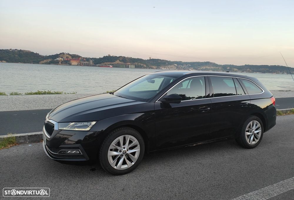 Skoda Octavia Break 2.0 TDI Style DSG - 26