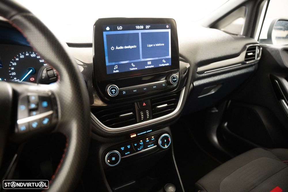 Ford Fiesta 1.0 EcoBoost ST-Line X - 12