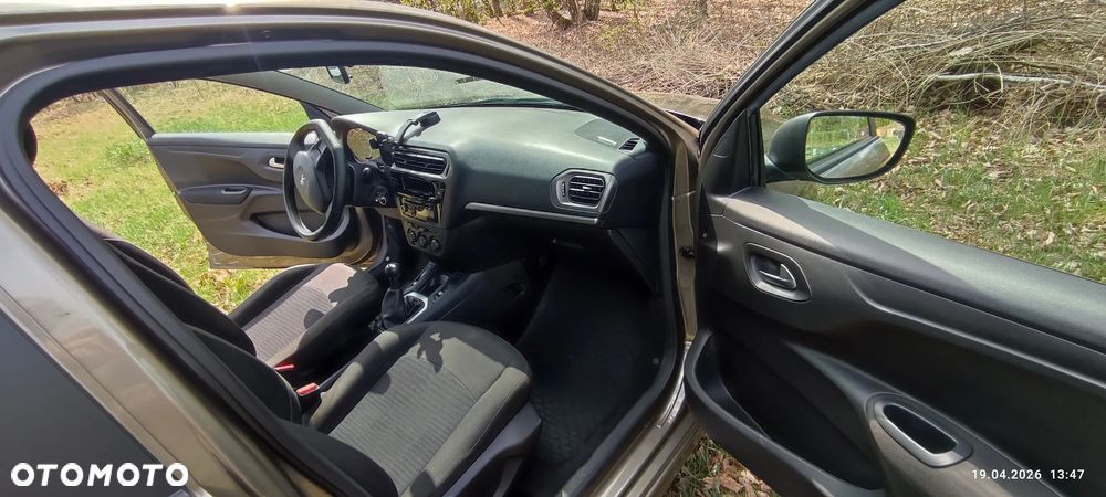 Peugeot 301 1.2 Pure Tech Access - 9