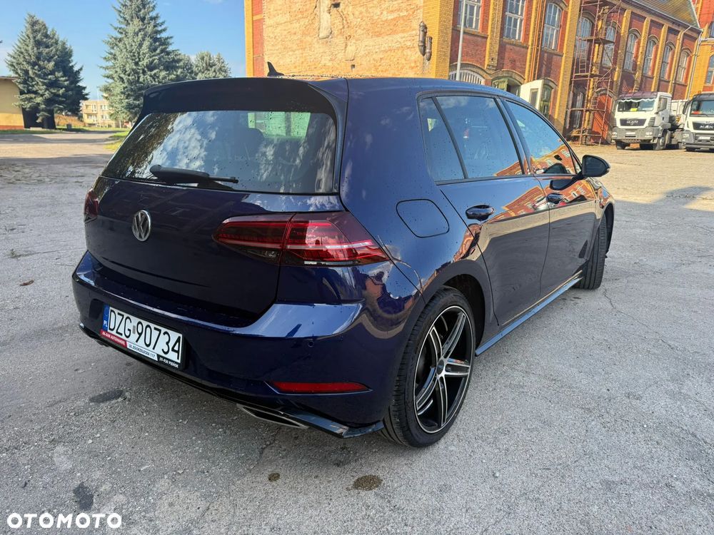 Volkswagen Golf 1.5 TSI OPF R-Line - 4