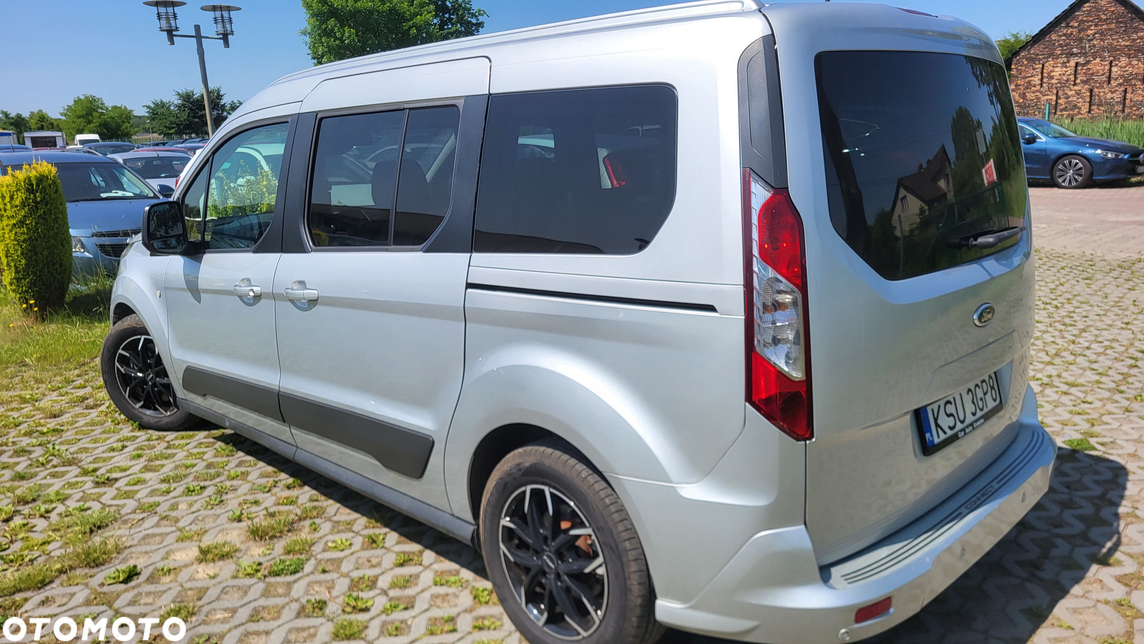 Ford Tourneo Connect Grand - 4
