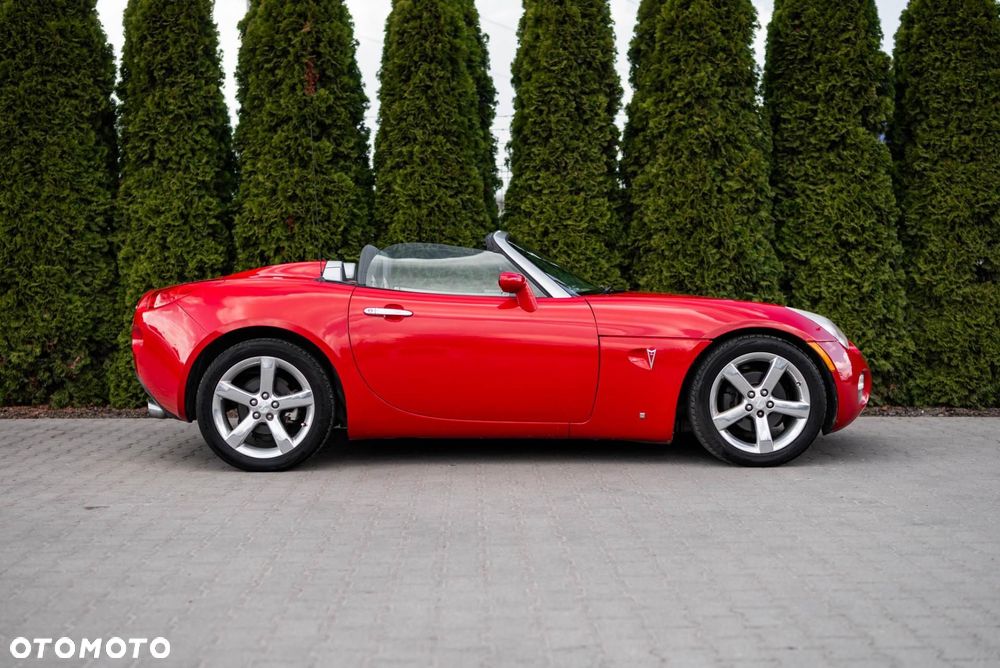 Pontiac Solstice - 9