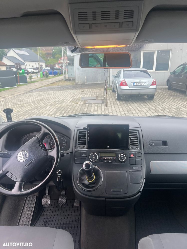 Volkswagen Multivan - 4