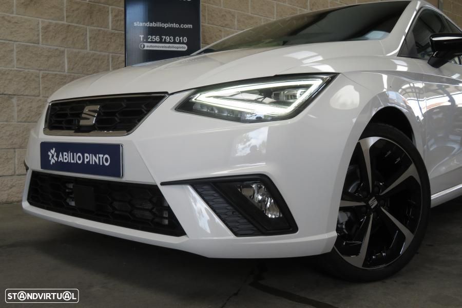 SEAT Ibiza 1.0 TSI FR DSG - 23