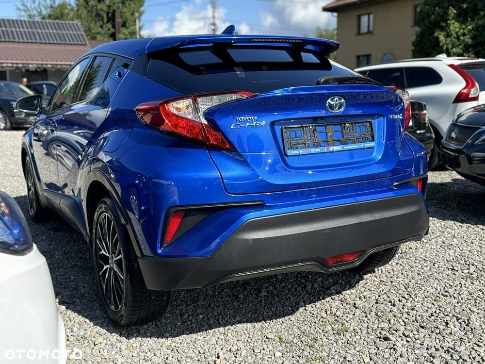 Toyota C-HR - 4