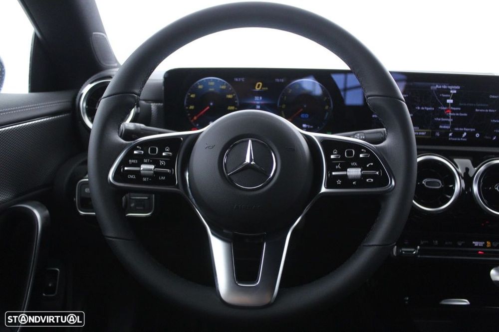 Mercedes-Benz CLA 250 e Progressive - 19